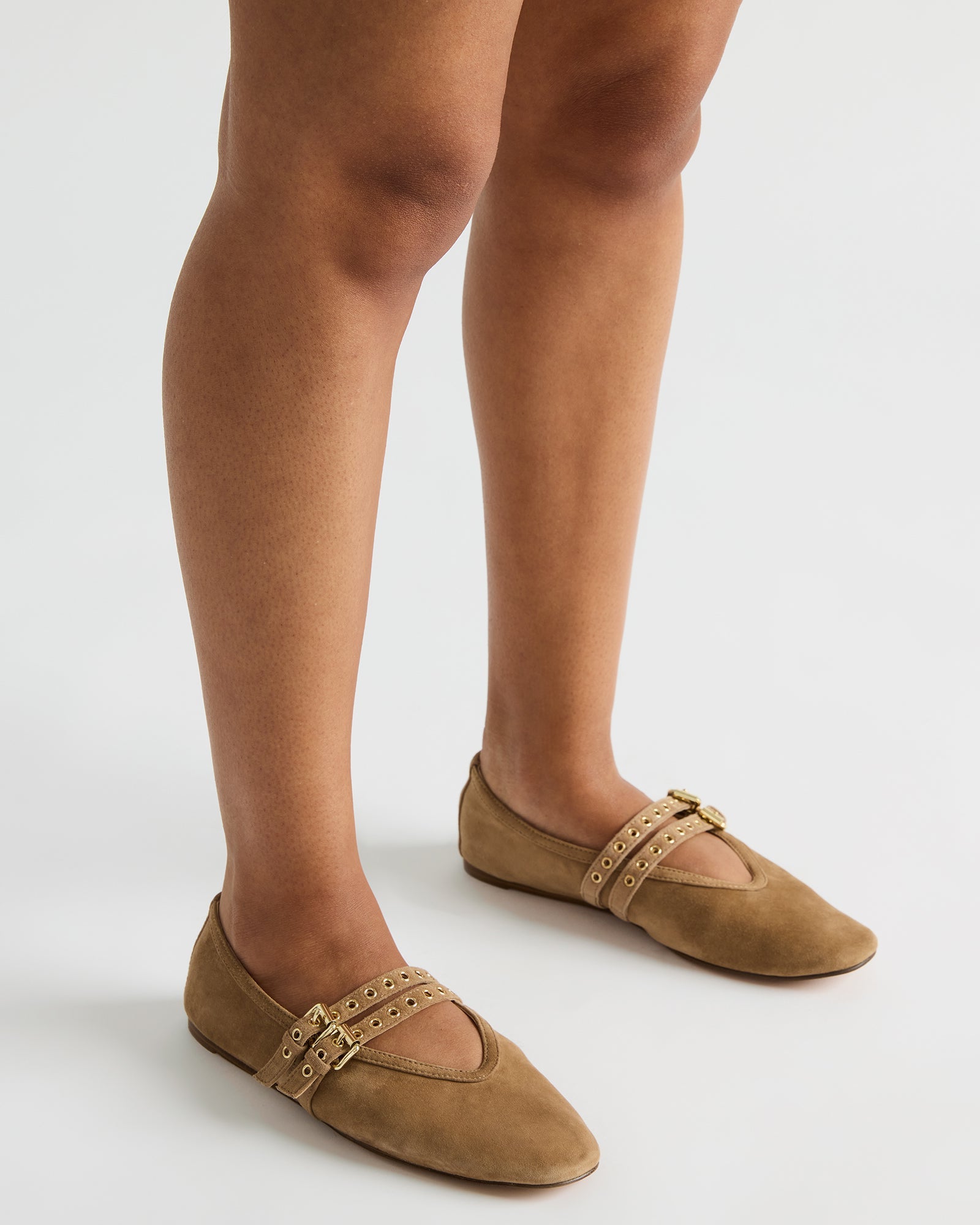 STEVEMADDEN_SHOES_LYDIA_TAUPE-SUEDE_0305_759bbdc6-7780-4b1d-b89f-a9d51a7381b7.jpg