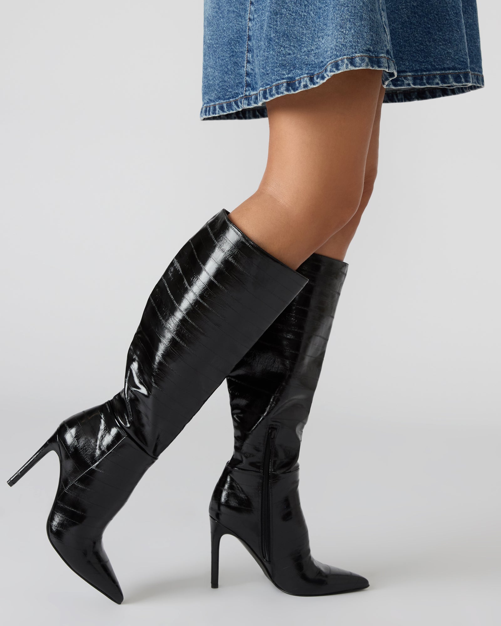 STEVEMADDEN_SHOES_NITRO_BLACK-EEL_10698_9b9822bd-5c57-4a93-bcad-dbcfc87bc2a4.jpg